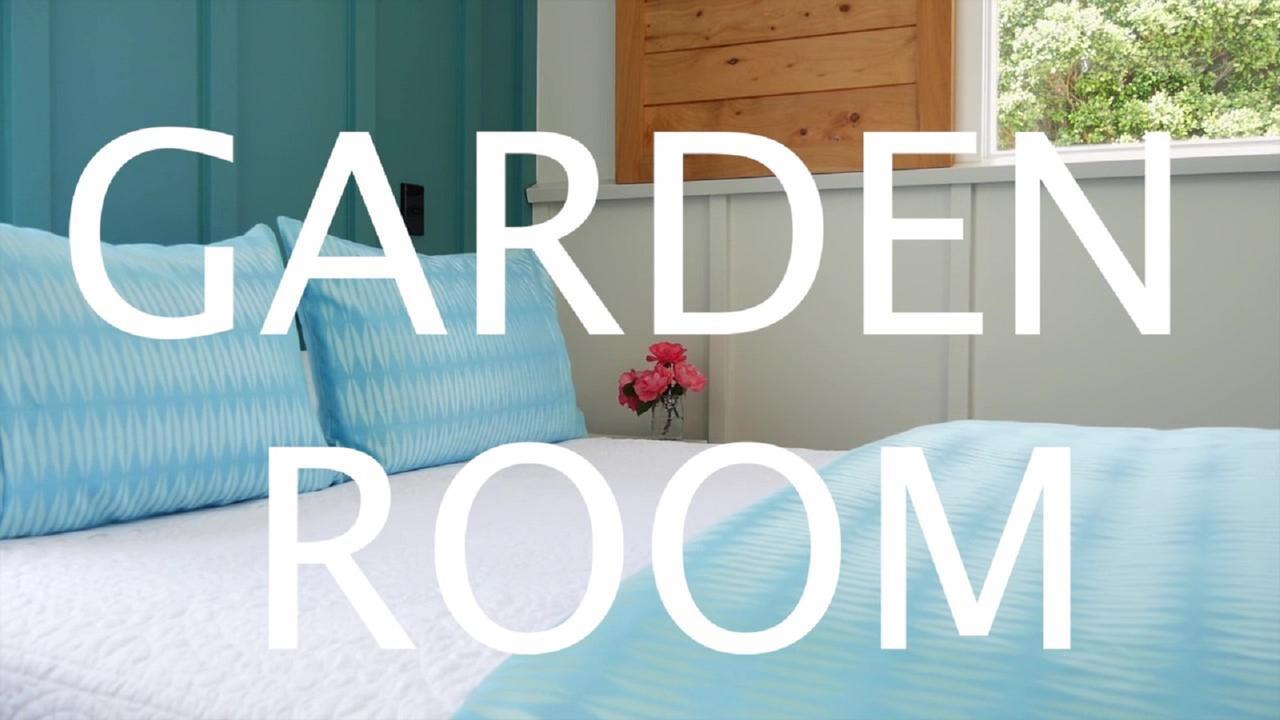 Top Floor Bed And Breakfast Paraparaumu Exterior photo